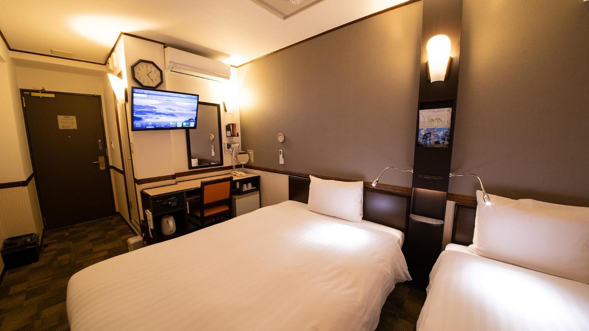 Toyoko International Airport No 2 Hotel Tokoname